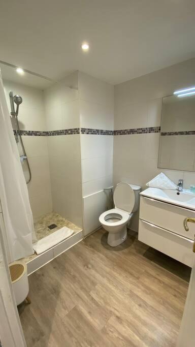 Superbe Avec Terrasse Centre-ville Et A 5 Min Appartement